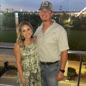 Meet your Posher, Lindsey